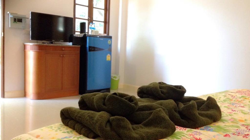 Damnoen Care Resort Damnoen Saduak Oda fotoğraf